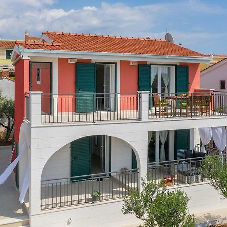 Villa Basic Sevid Exterior photo