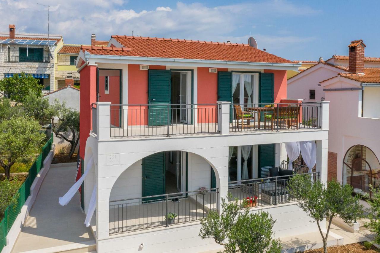 Villa Basic Sevid Exterior photo